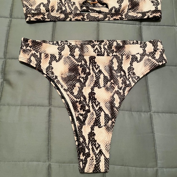 Snakeskin Ring Linked High Waisted Bikini - Picture 6 of 8